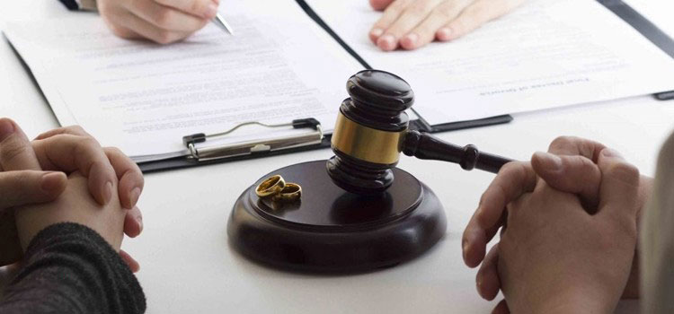 Maiden Name Change After Divorce in Auglaize